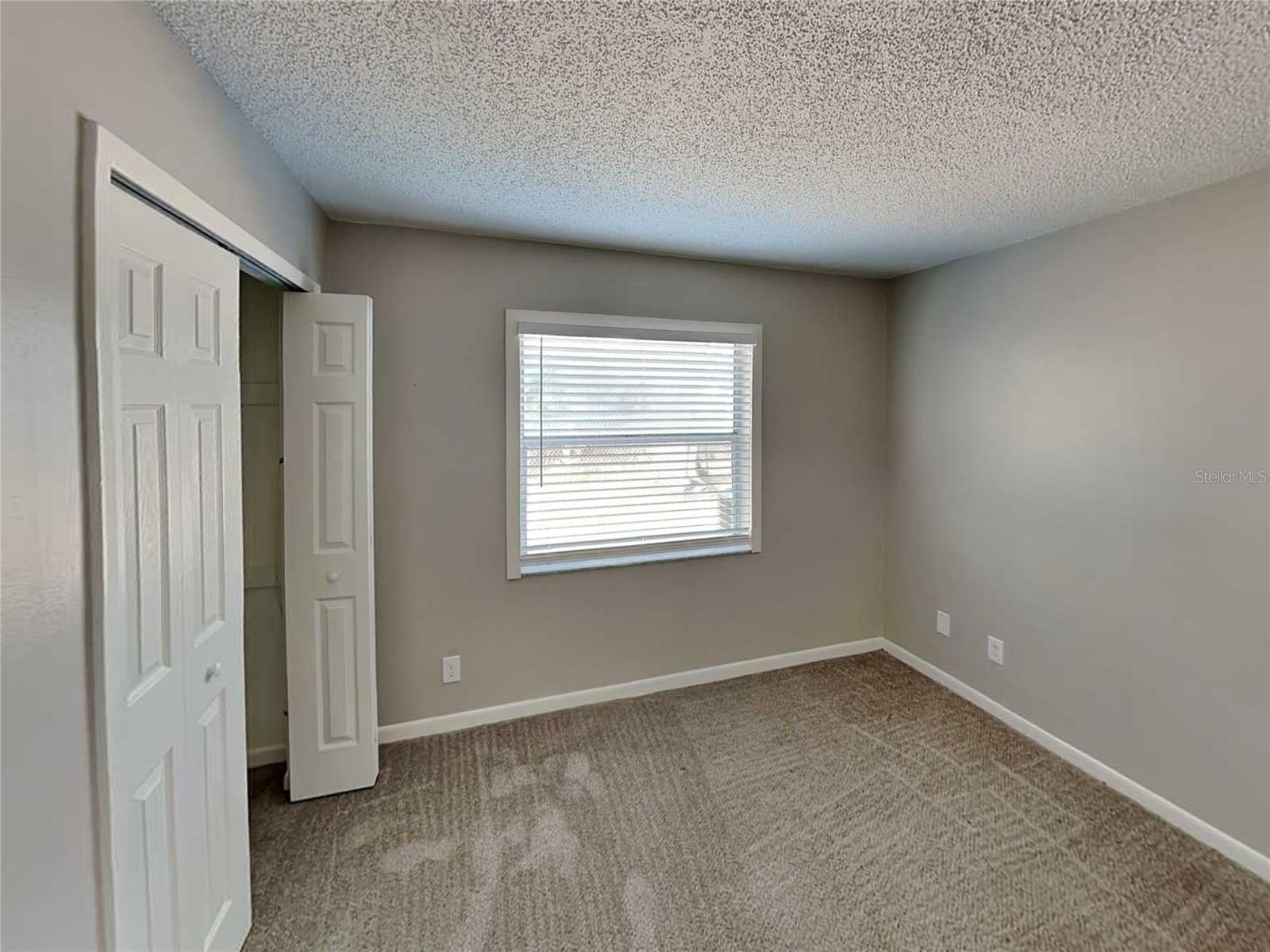 THE GROVES NORTH - Residential Lease