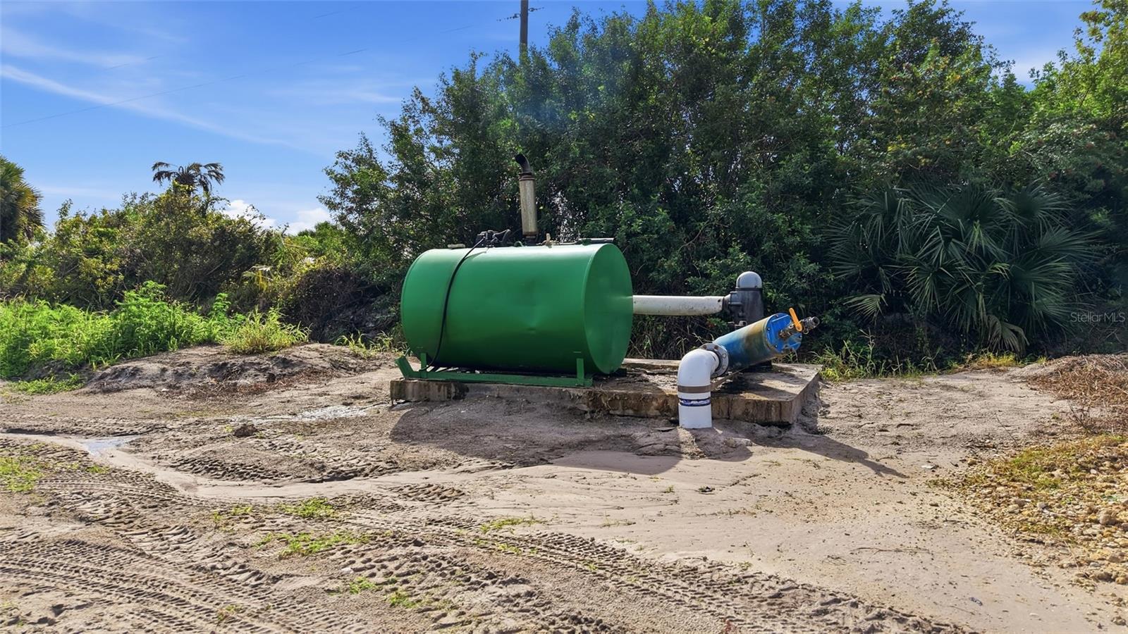 ACREAGE HEADER - Land