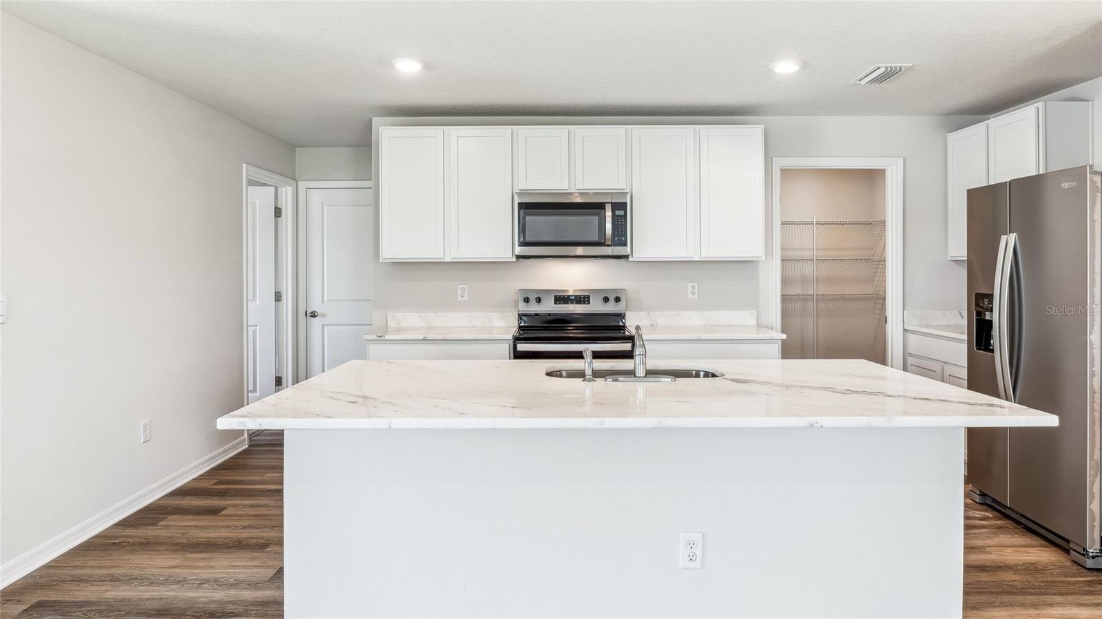 OAKFIELD TRAILS - Residential