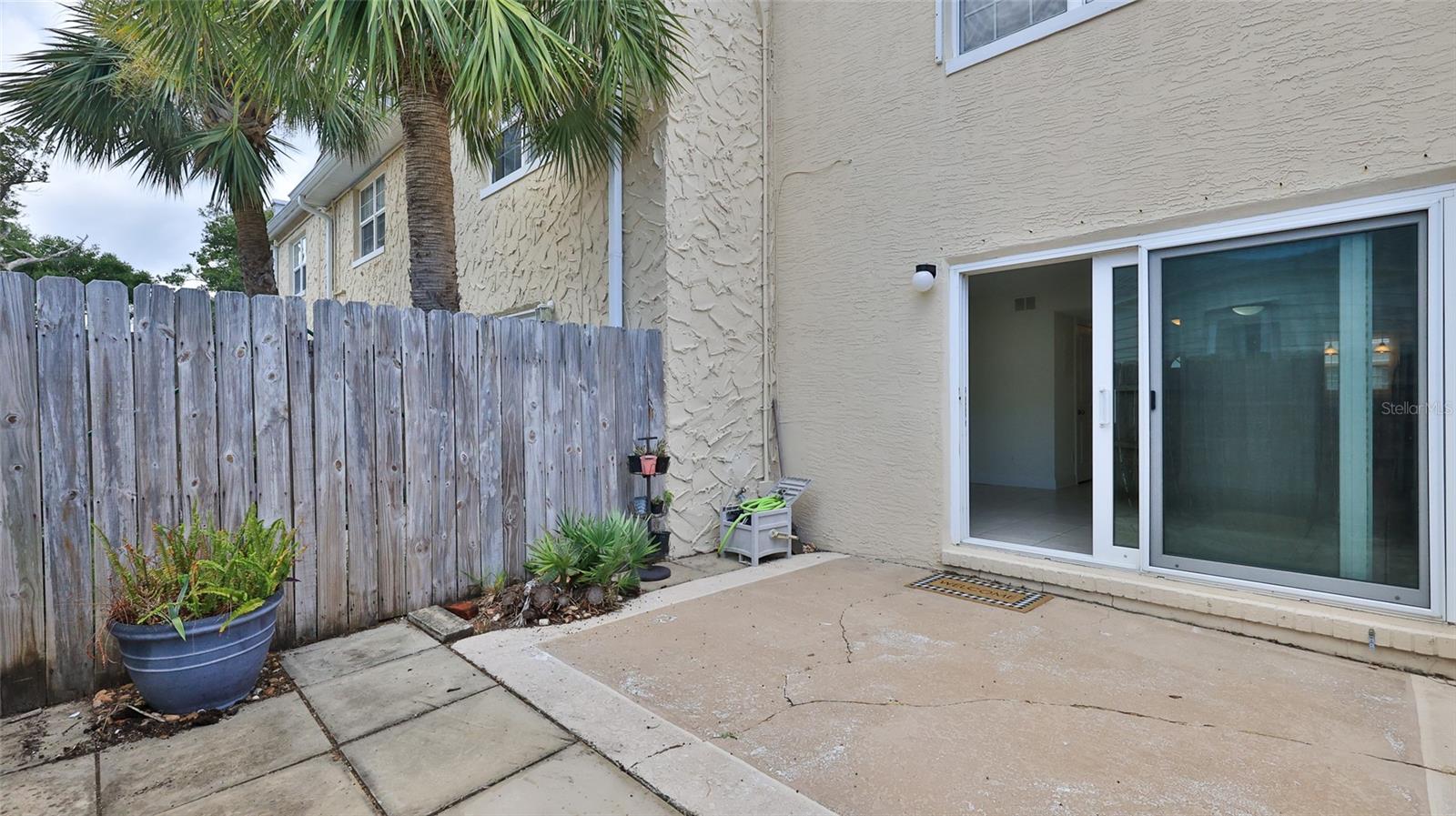 TOWNHOMES AT OLEANDER CONDO - Residential