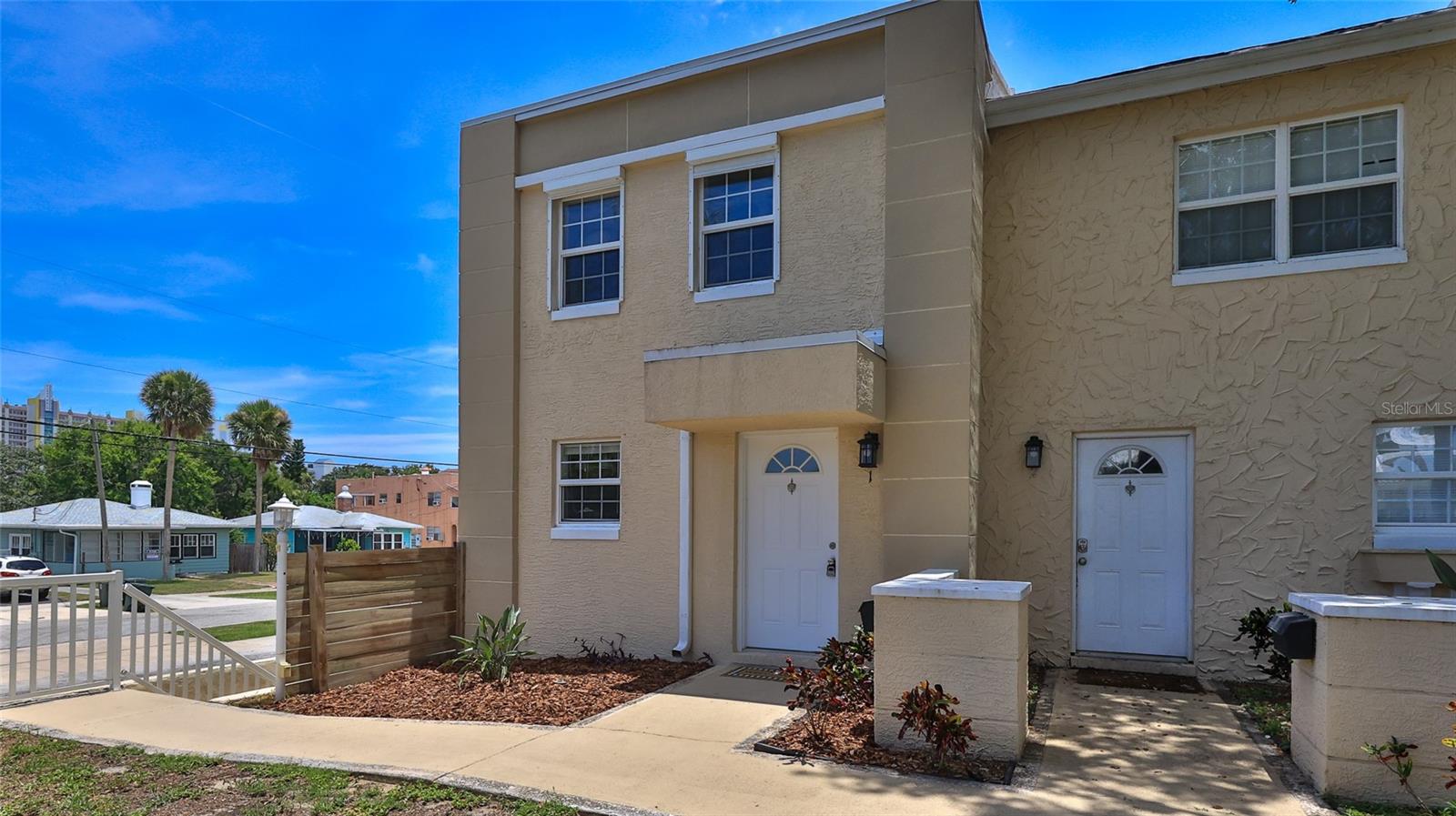 TOWNHOMES AT OLEANDER CONDO - Residential