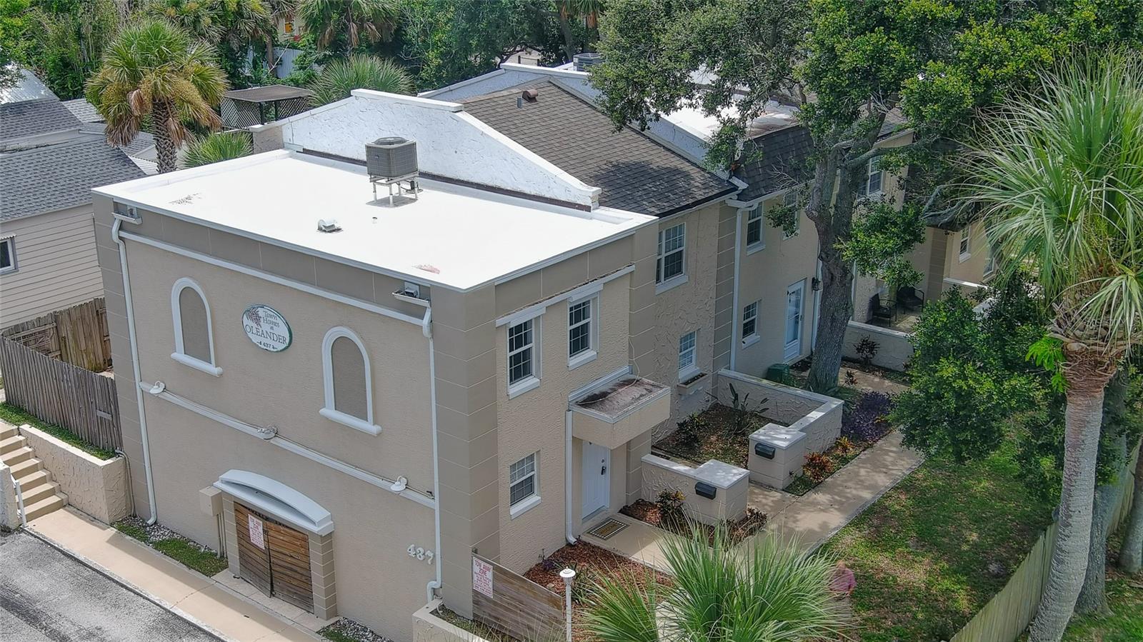 TOWNHOMES AT OLEANDER CONDO - Residential