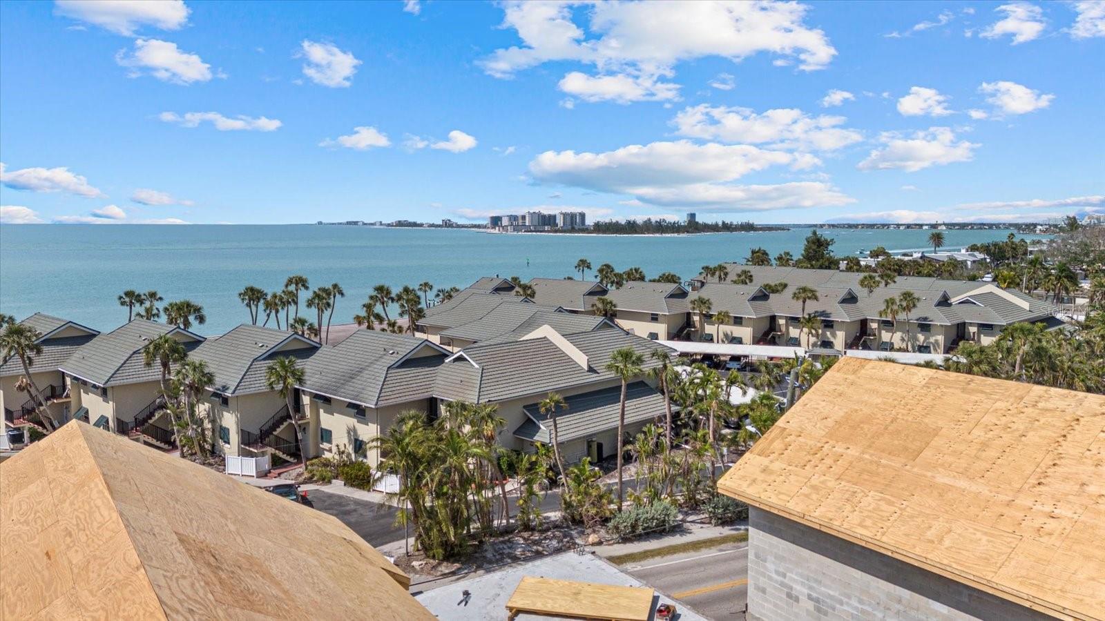 CORONAS PARK - Residential