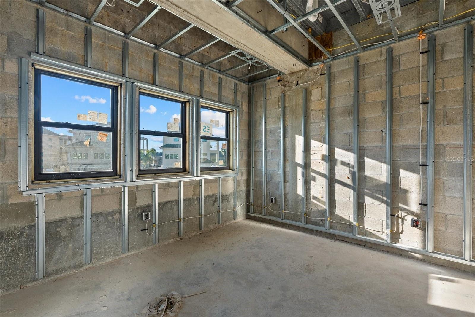 CORONAS PARK - Residential