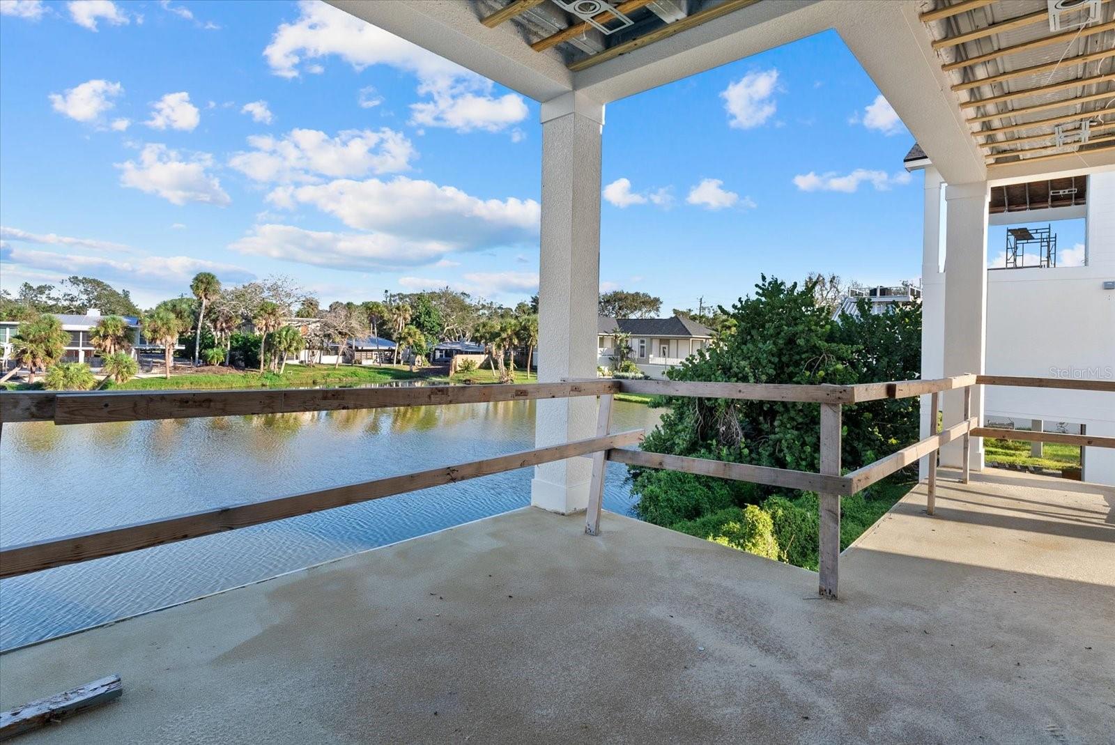 CORONAS PARK - Residential