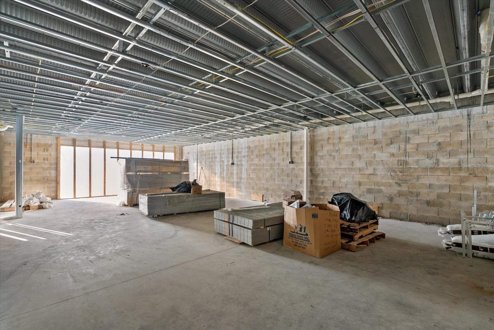 CORONAS PARK - Residential