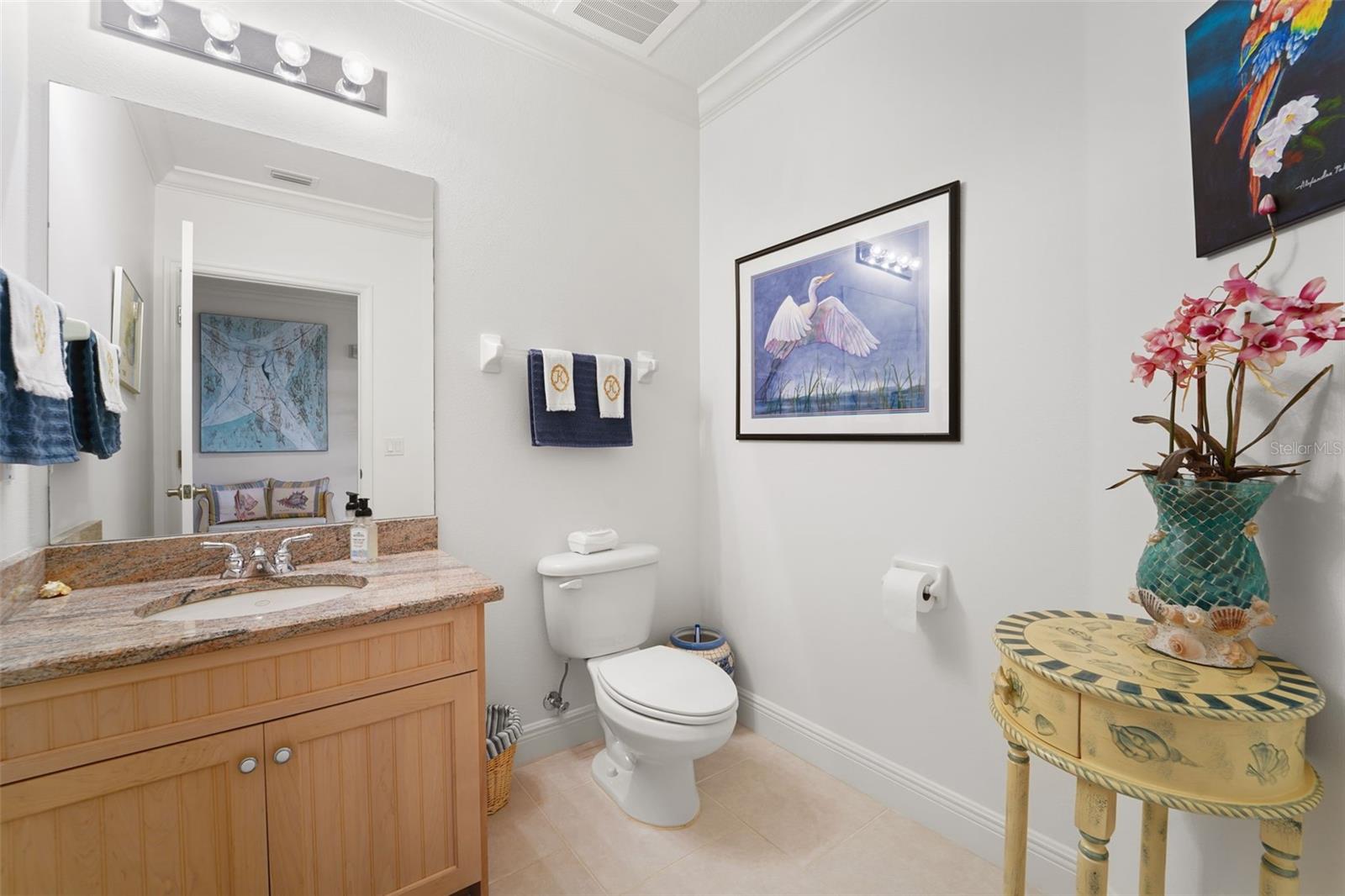 LAS BRISAS CONDO - Residential