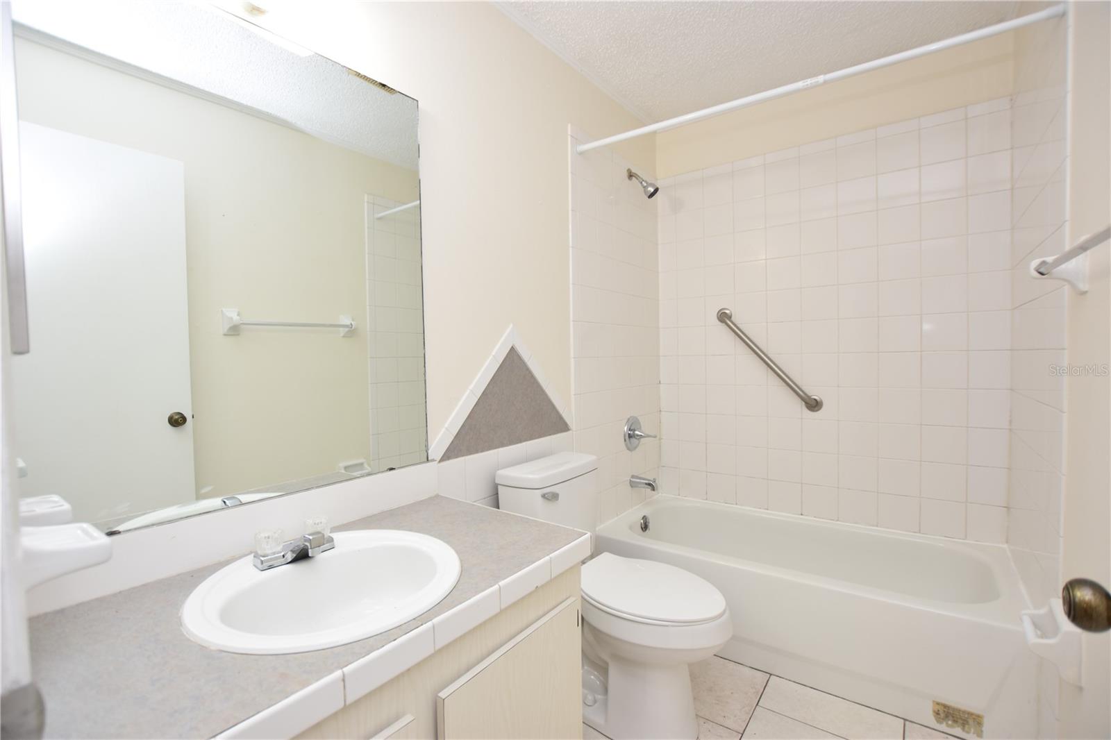 CRYSTAL HILLS SUB - Residential Lease