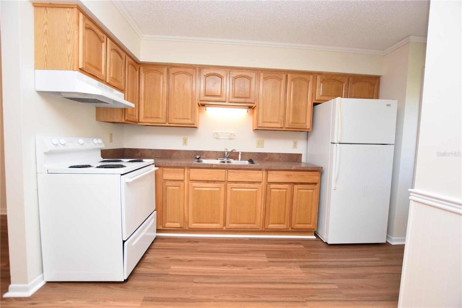 CRYSTAL HILLS SUB - Residential Lease