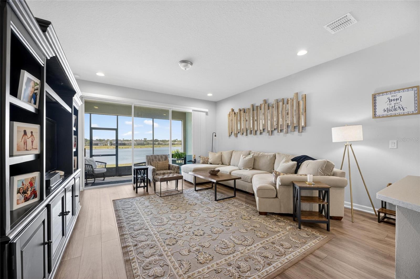 BOYETTE PARK - Residential