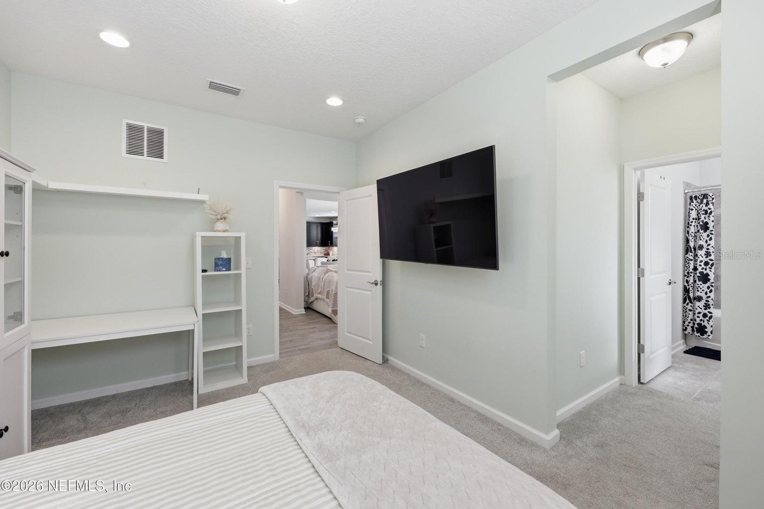 BARTRAM PARK PRESERVE - Residential