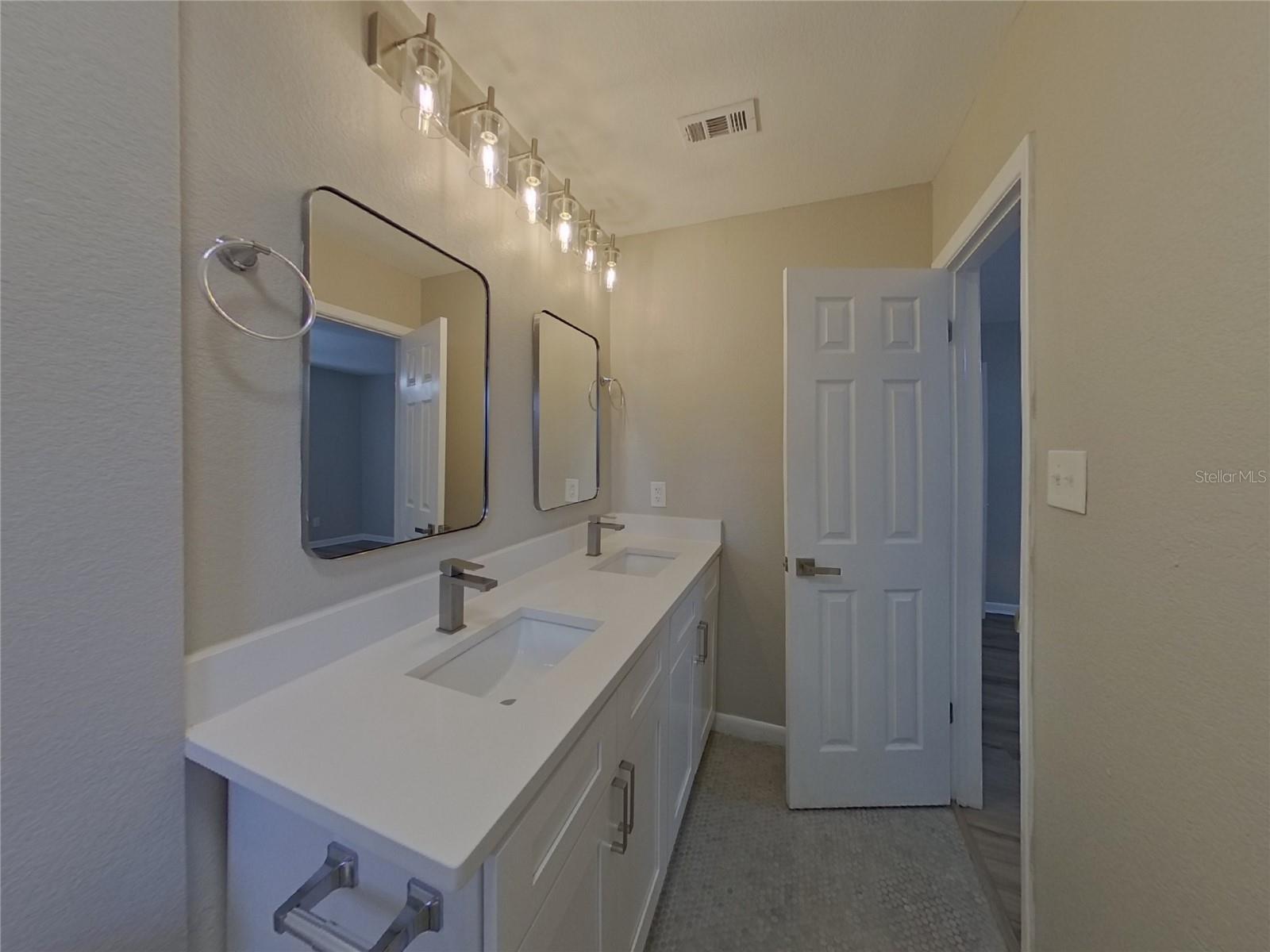 NORTHDALE SEC B UNIT I - Residential Lease