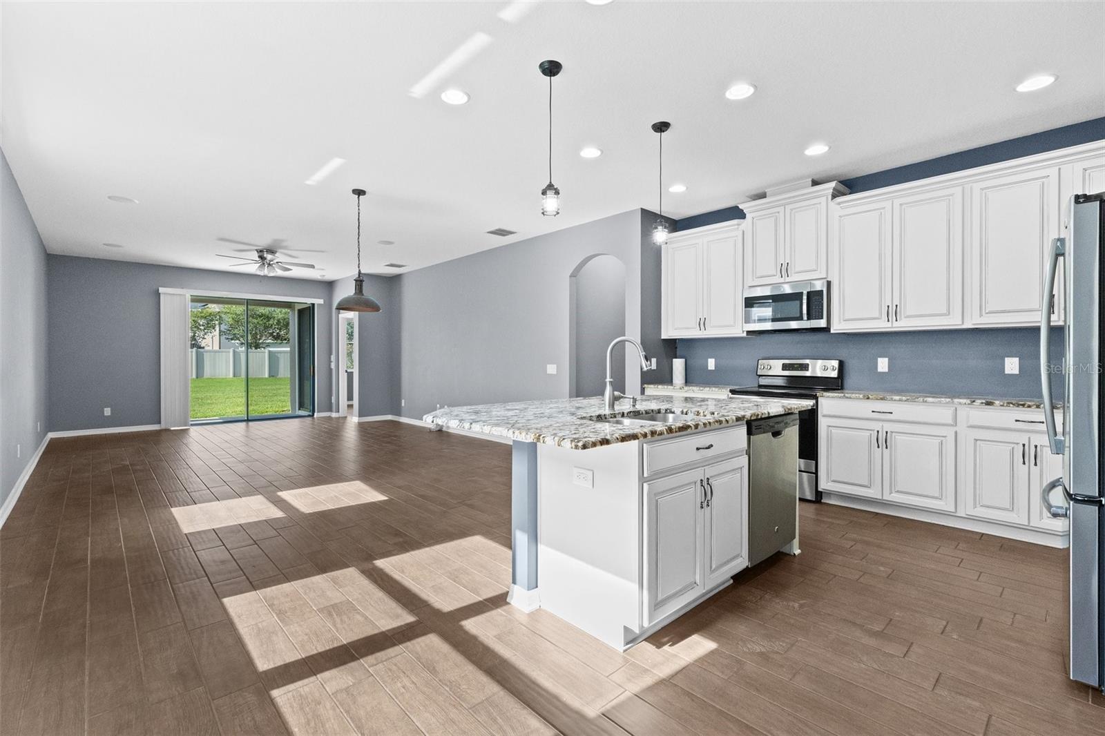 LONG LAKE RANCH VILLAGE 1A - Residential Lease