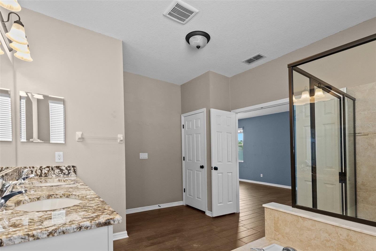 LONG LAKE RANCH VILLAGE 1A - Residential Lease