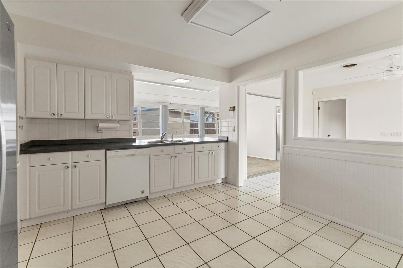 VENICE GARDENS - Residential