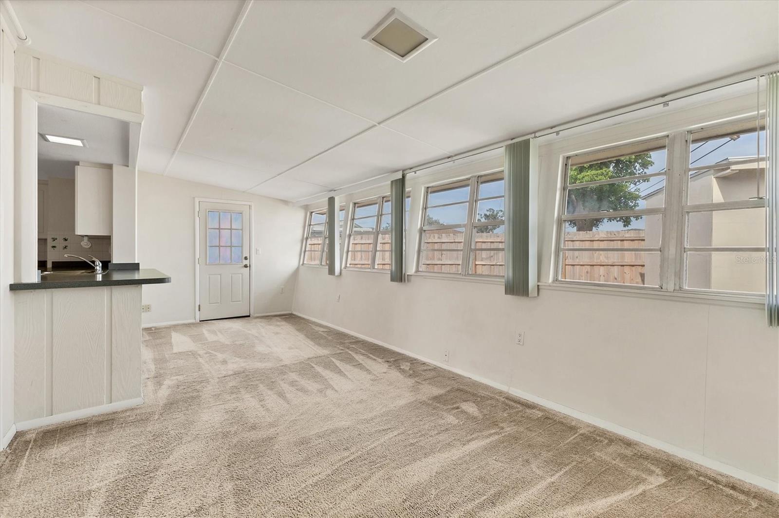 VENICE GARDENS - Residential