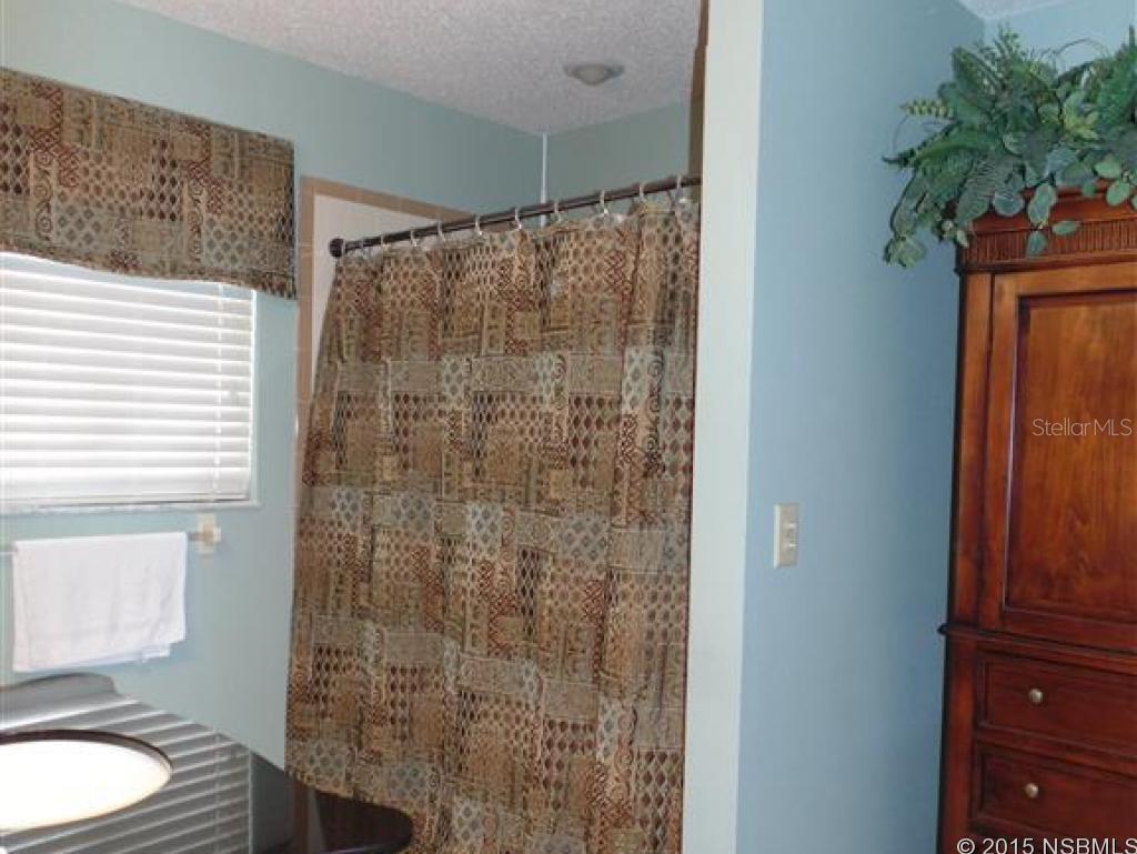 Florida Shores 01 - Residential