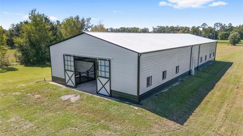 Photo of 13192 NW 97th Place, Ocala, FL 34482 (MLS # OM711805)