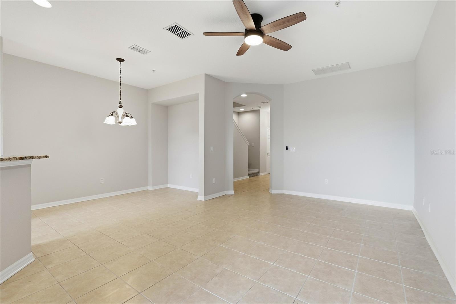 BRADFORD MANOR TWNHMS - Residential