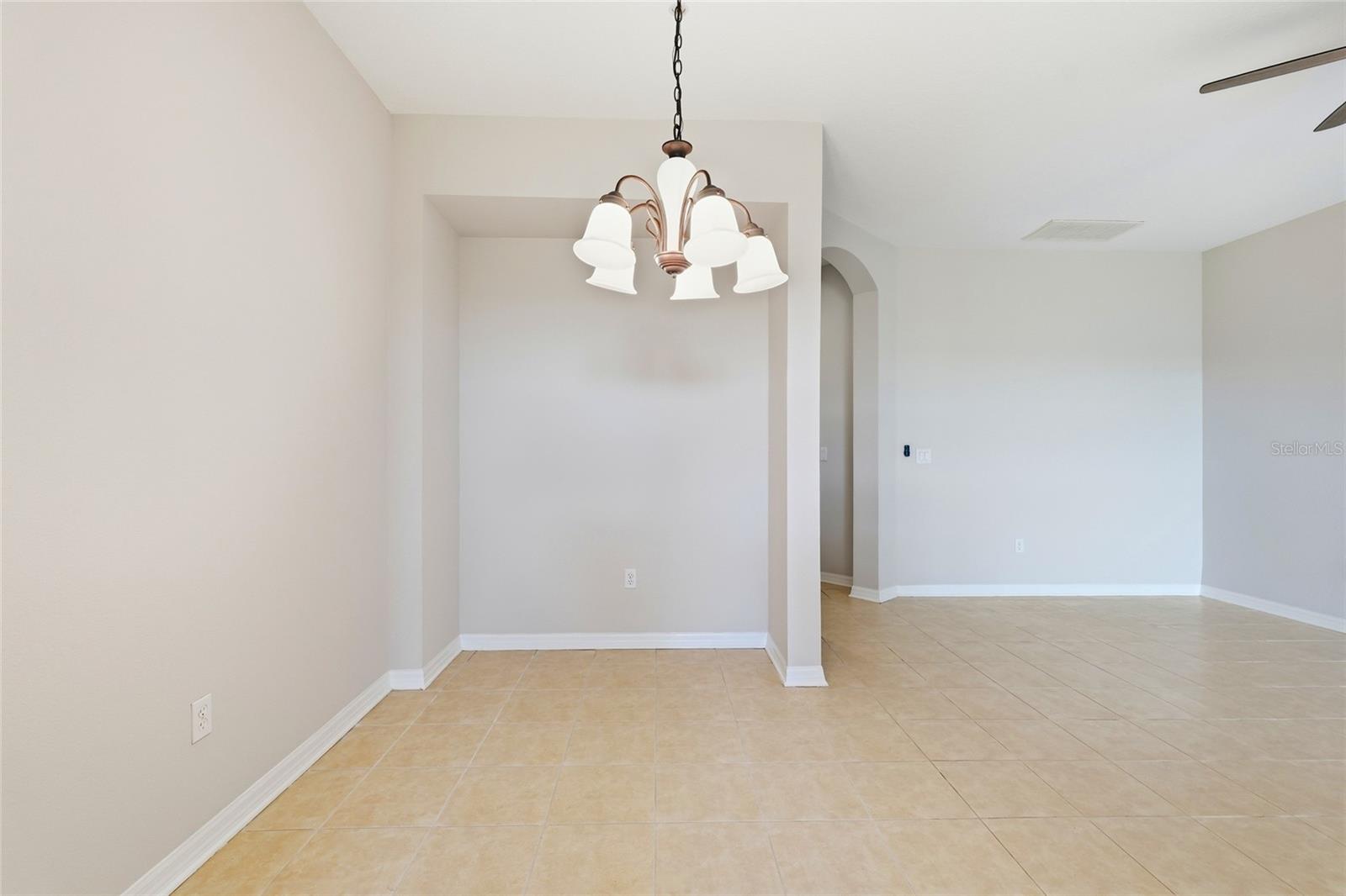 BRADFORD MANOR TWNHMS - Residential