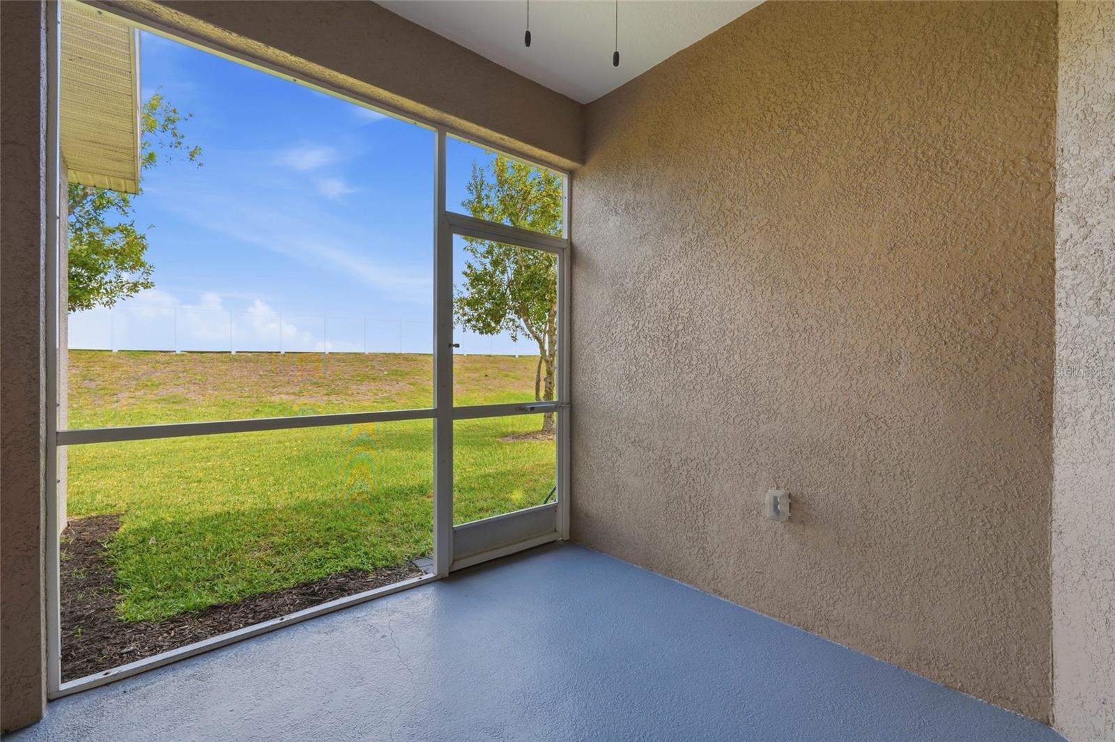 BRADFORD MANOR TWNHMS - Residential