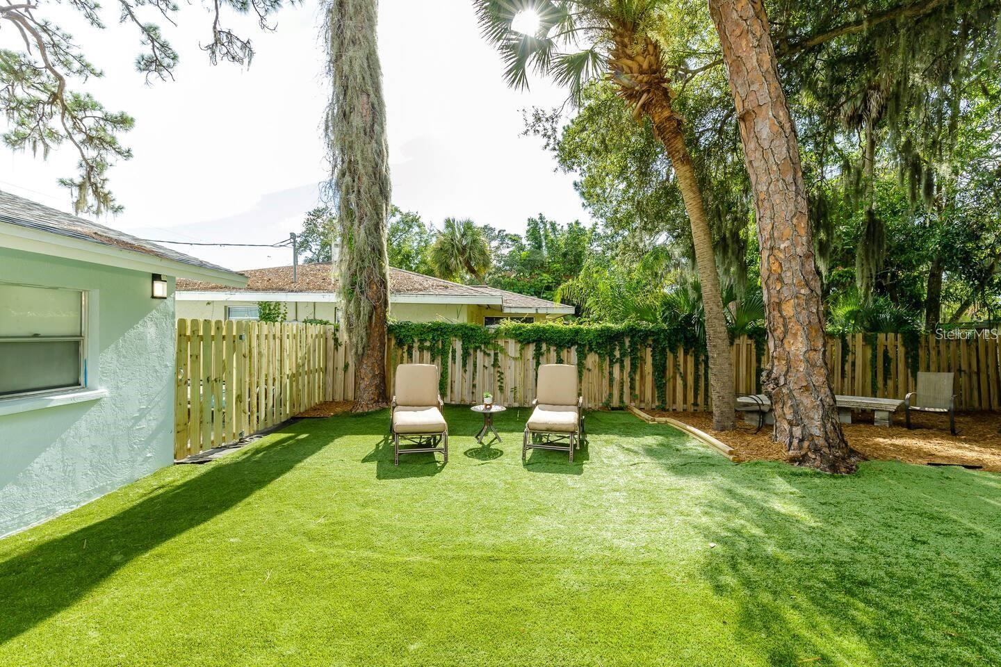 LOT 15 BLK B REV PLAT OF VALENCIA TERRACE - Residential Lease
