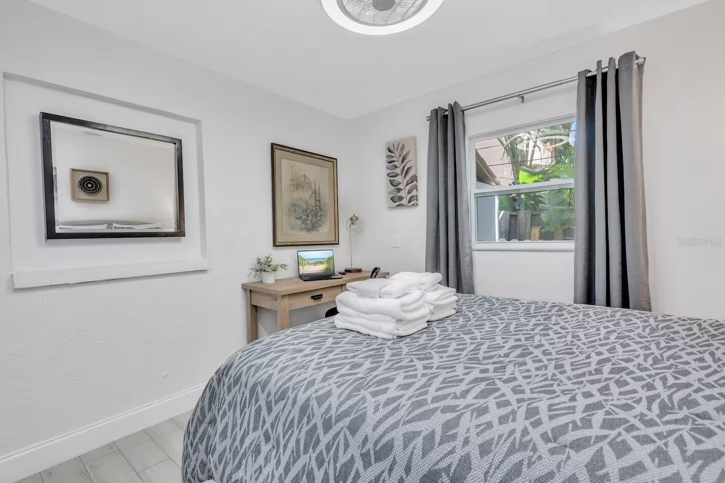 LOT 15 BLK B REV PLAT OF VALENCIA TERRACE - Residential Lease