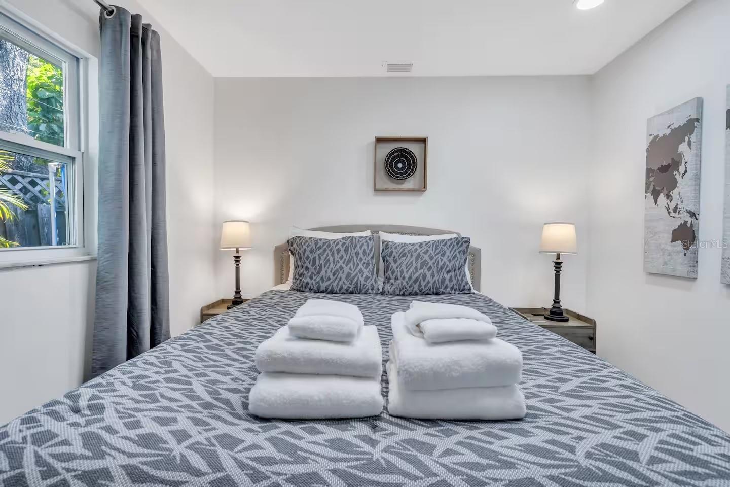 LOT 15 BLK B REV PLAT OF VALENCIA TERRACE - Residential Lease