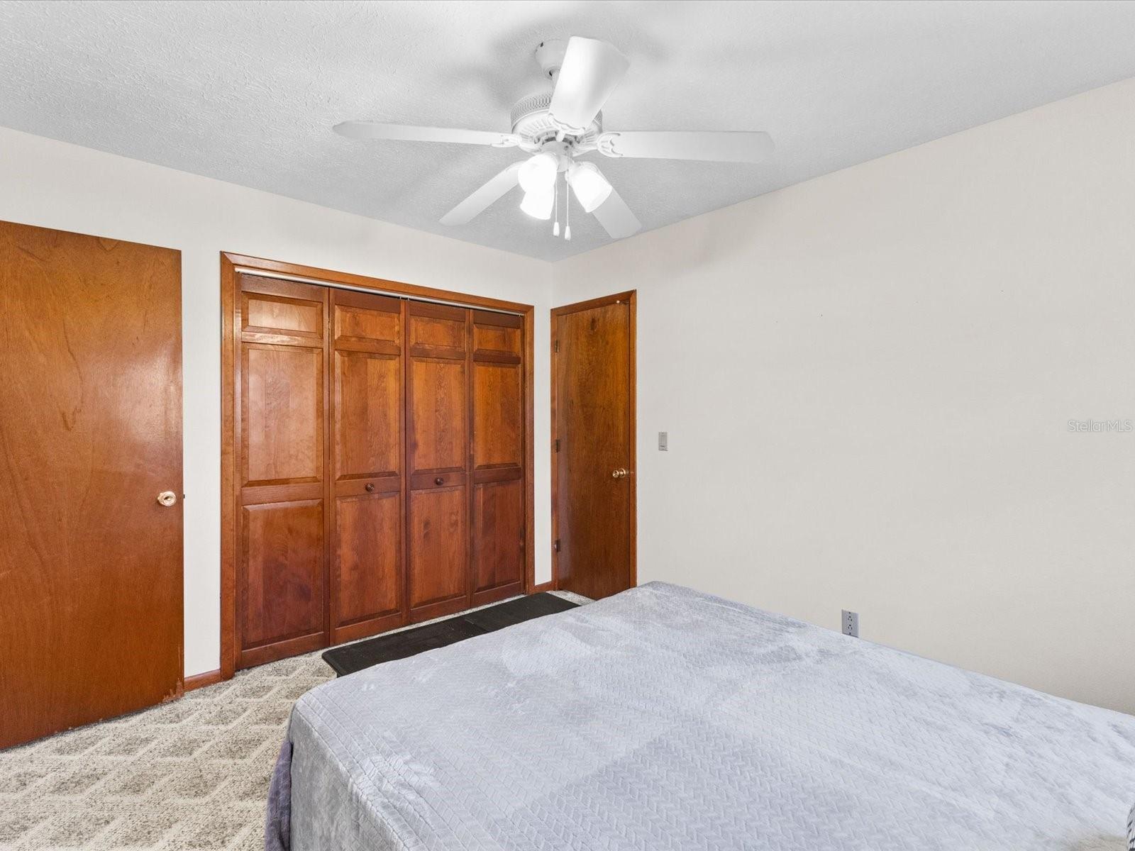 HIDDEN LAKE ESTATES - Residential