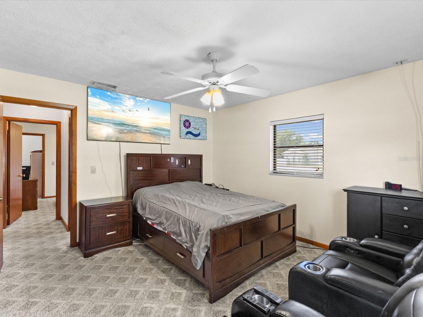 HIDDEN LAKE ESTATES - Residential