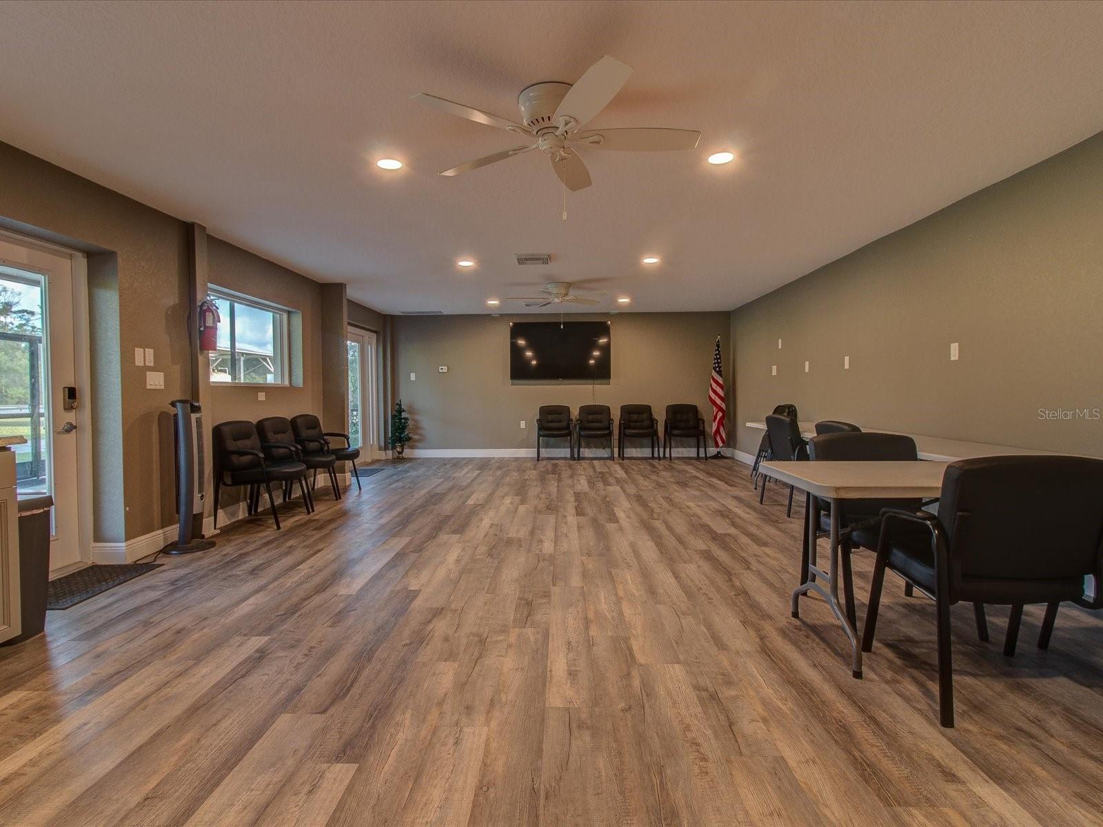 HIDDEN LAKE ESTATES - Residential