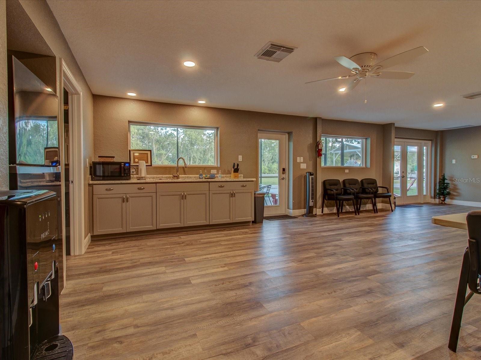 HIDDEN LAKE ESTATES - Residential