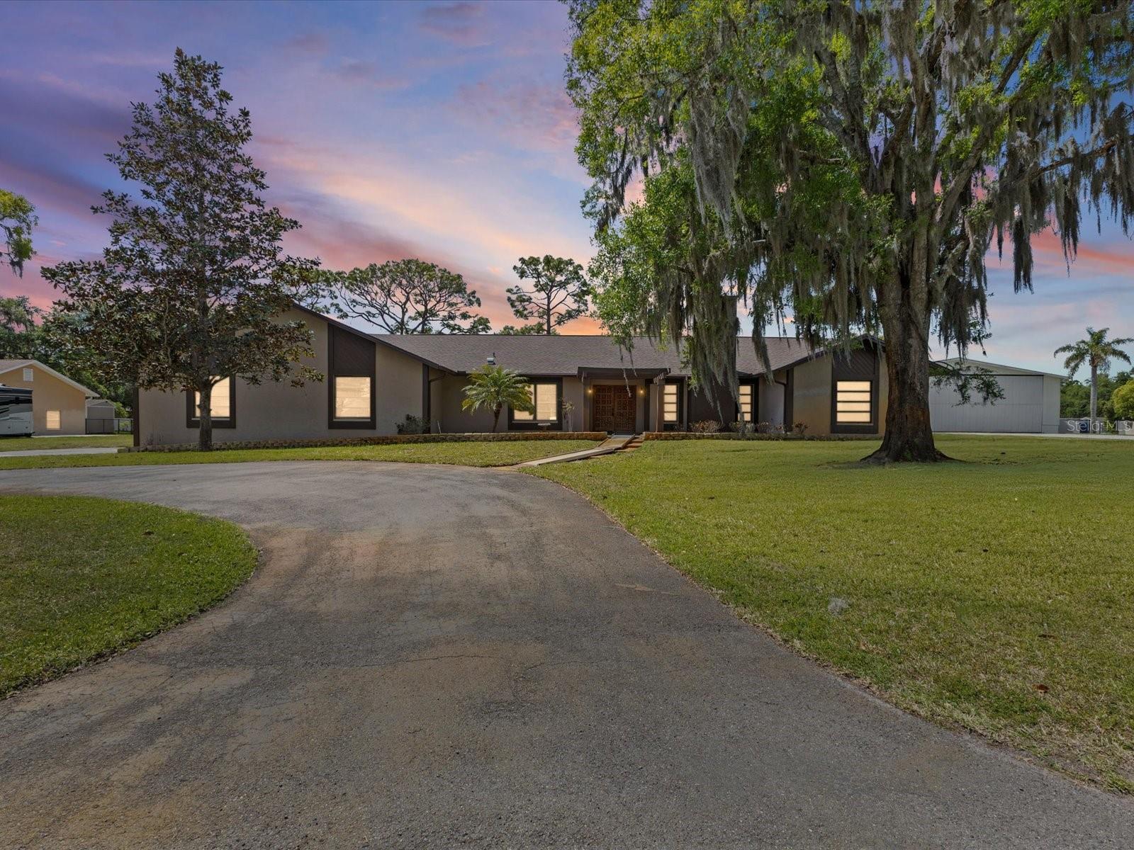 HIDDEN LAKE ESTATES - Residential