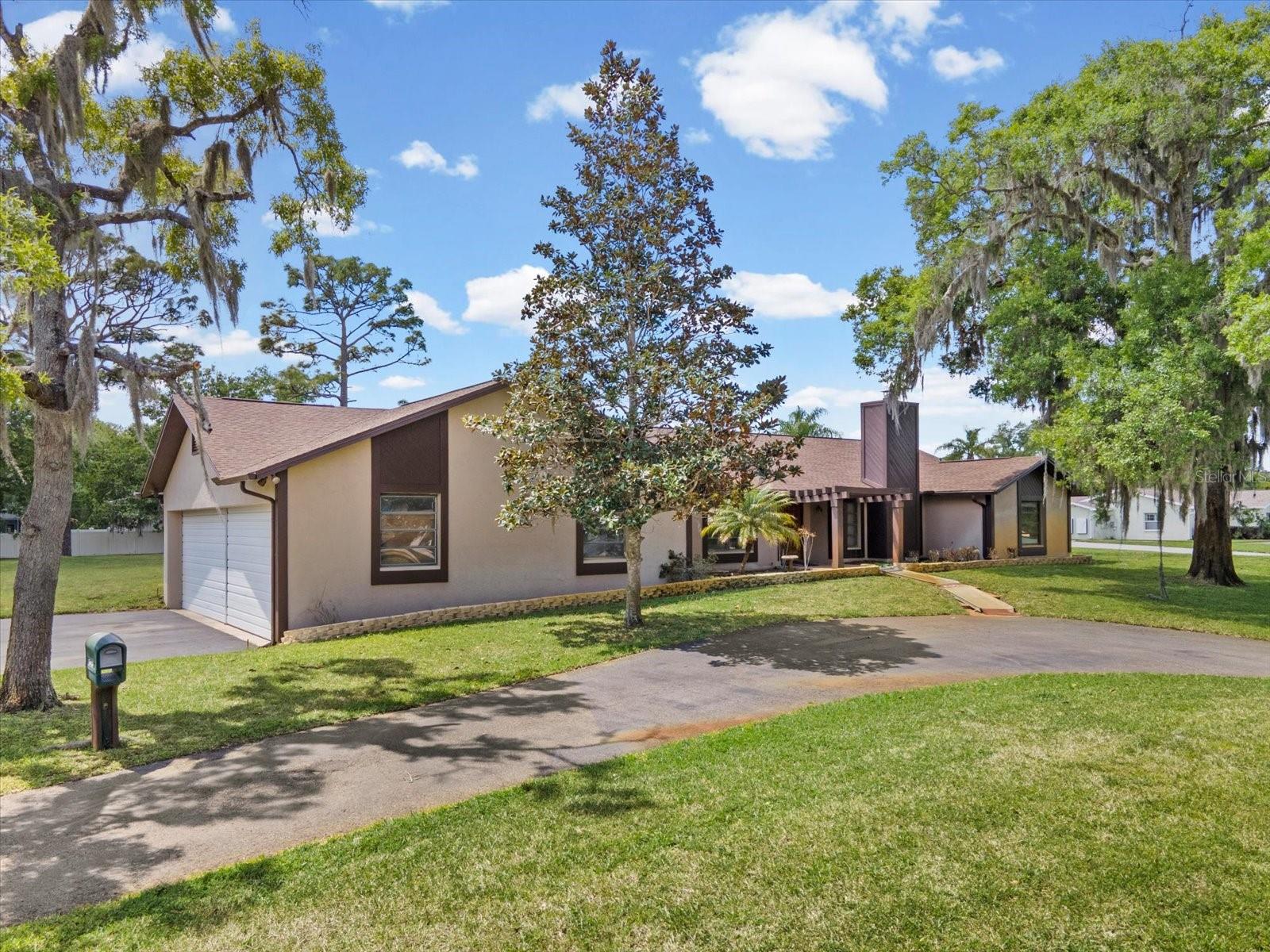 HIDDEN LAKE ESTATES - Residential