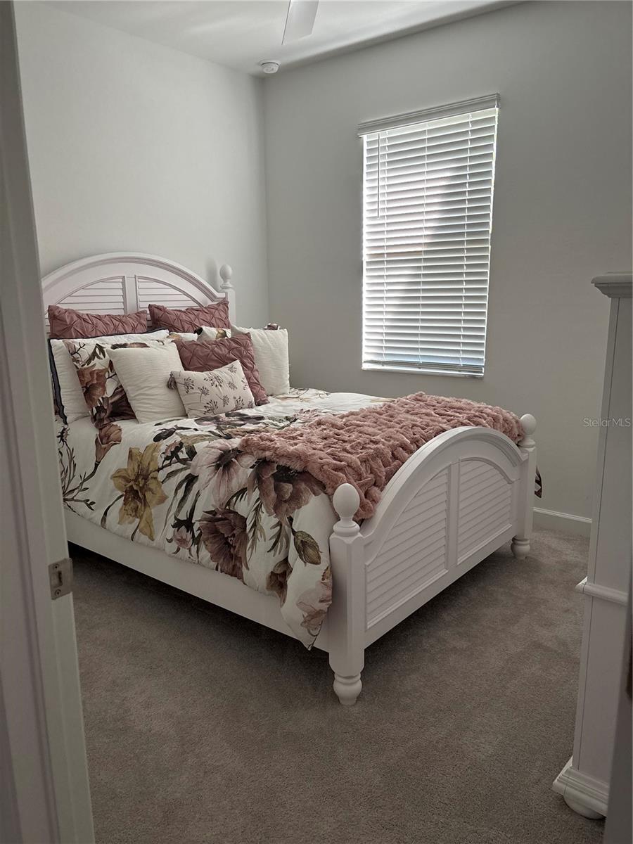 LORRAINE LAKES PH IIA - Residential Lease