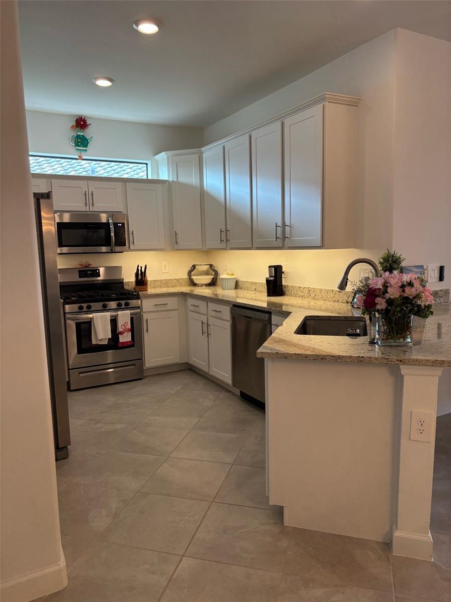 LORRAINE LAKES PH IIA - Residential Lease