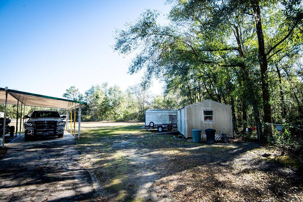 INTERLACHEN LAKES ESTATES - Residential