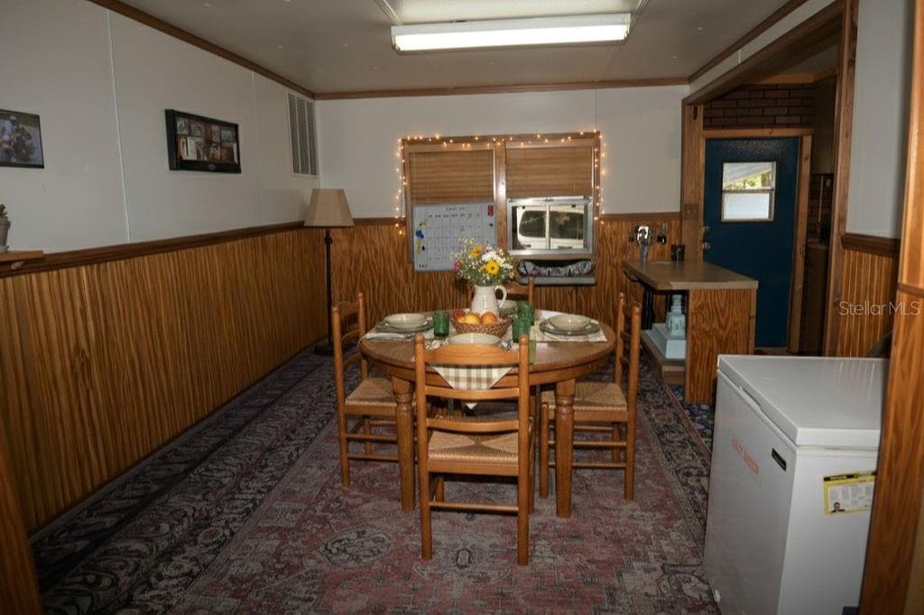 INTERLACHEN LAKES ESTATES - Residential