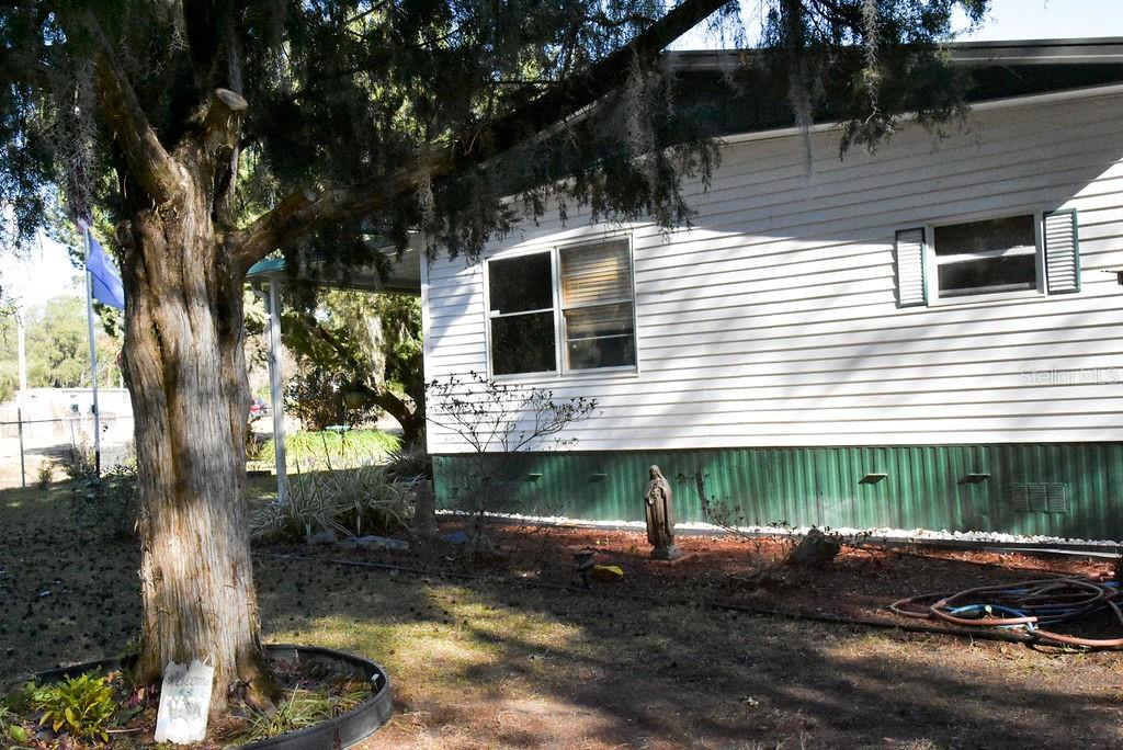 INTERLACHEN LAKES ESTATES - Residential