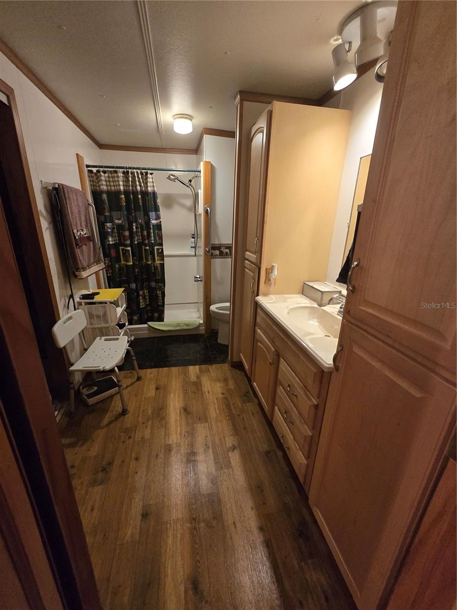 INTERLACHEN LAKES ESTATES - Residential