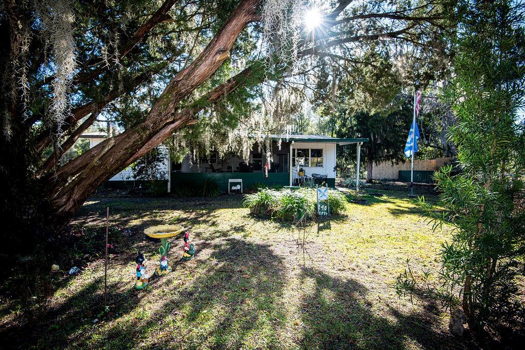 INTERLACHEN LAKES ESTATES - Residential