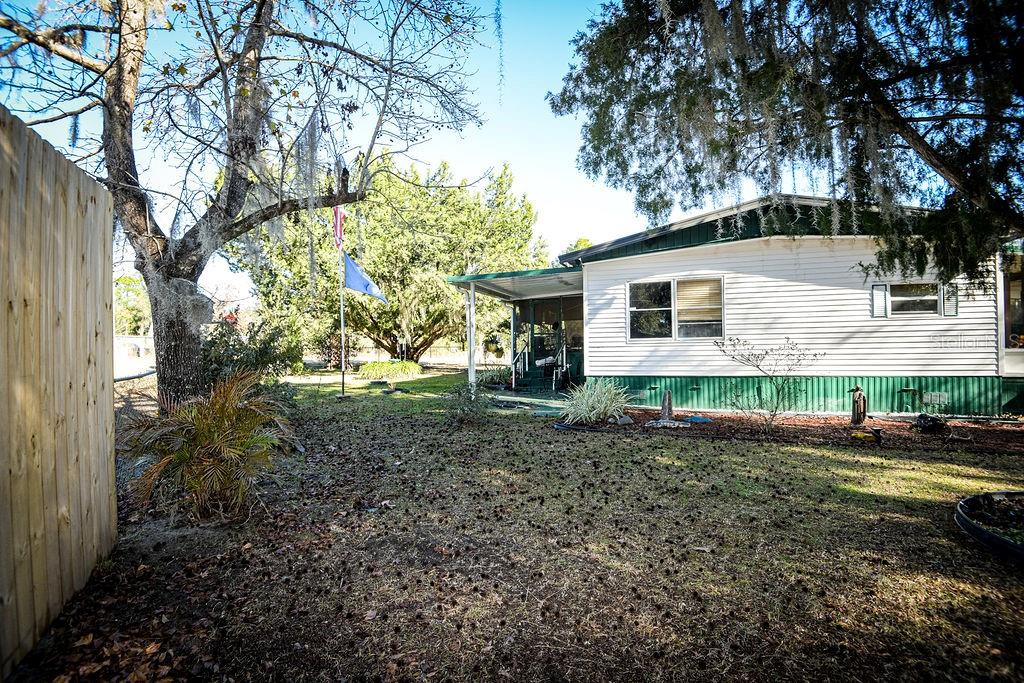 INTERLACHEN LAKES ESTATES - Residential