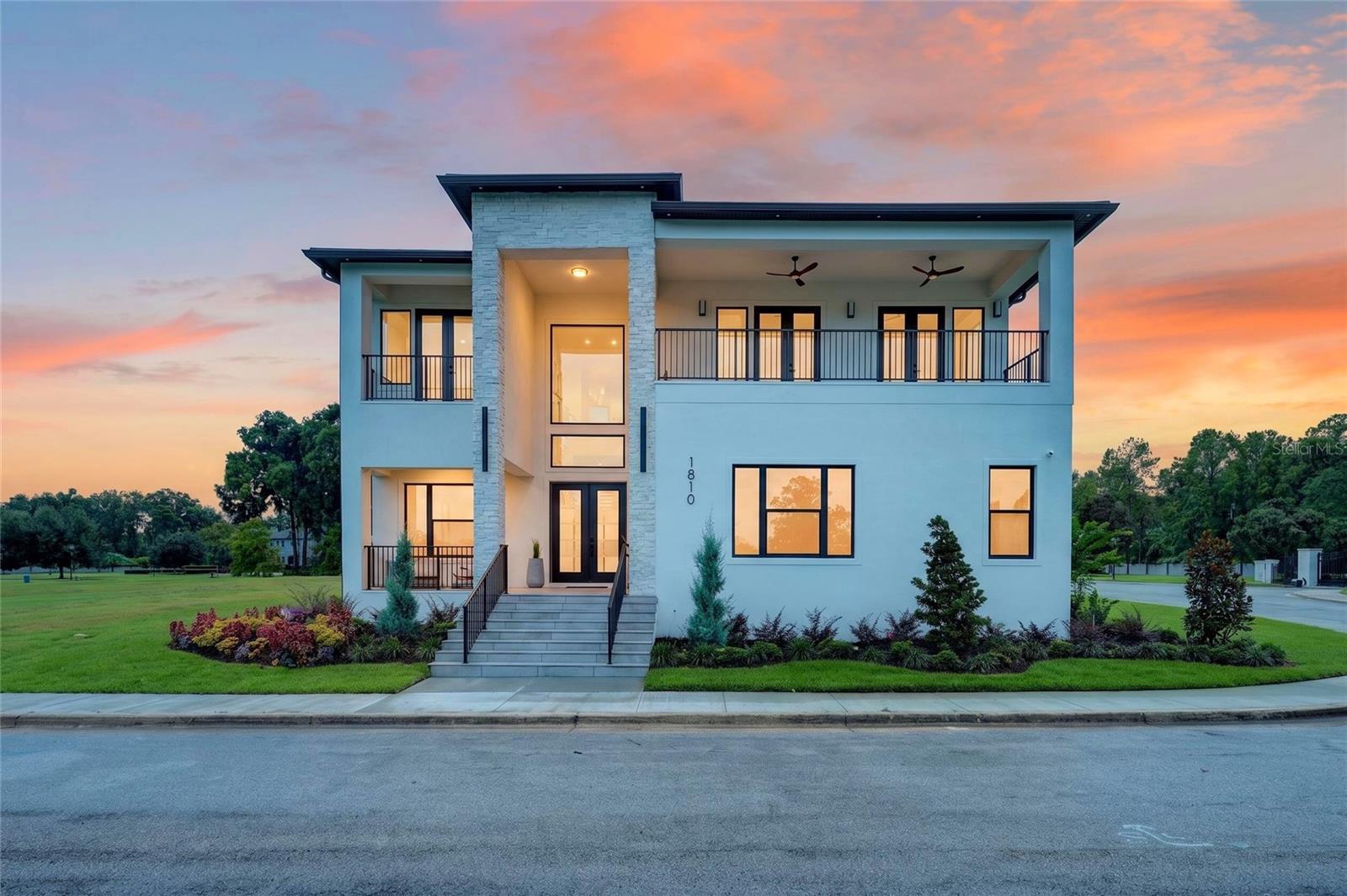 1810 SE 21ST PLACE