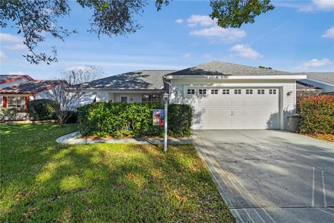 Photo of 509 Del Mar Drive, The Villages, FL 32159 (MLS # OM714731)