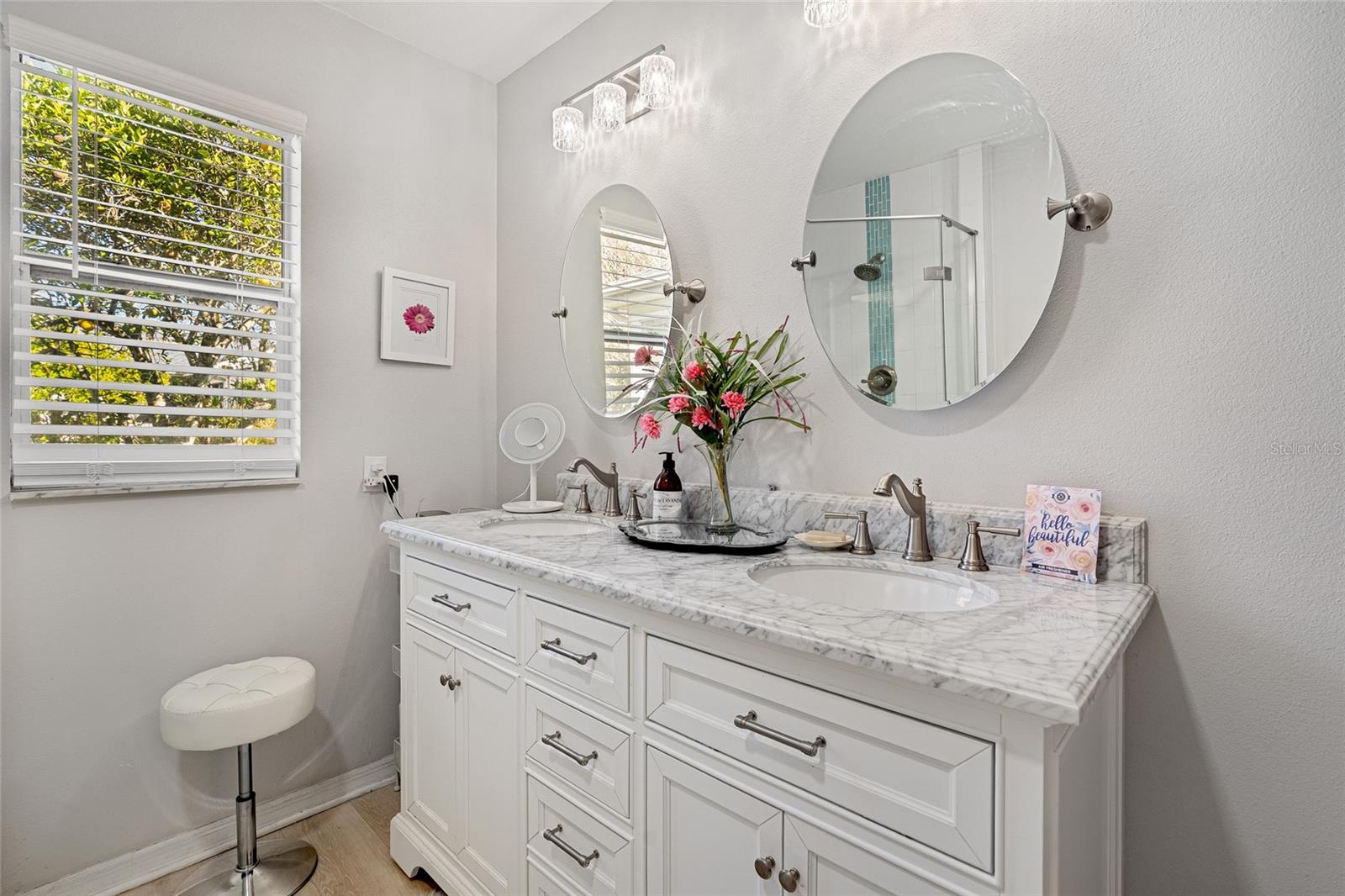 LADY LAKE ORANGE BLOSSOM GARDENS UNIT 17A - Residential