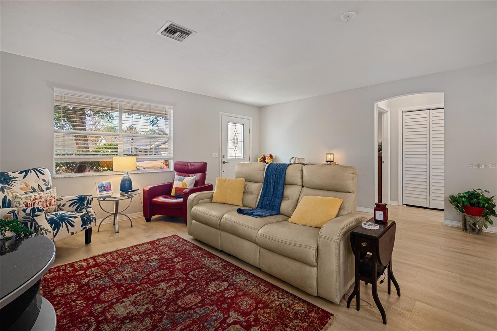 LADY LAKE ORANGE BLOSSOM GARDENS UNIT 17A - Residential