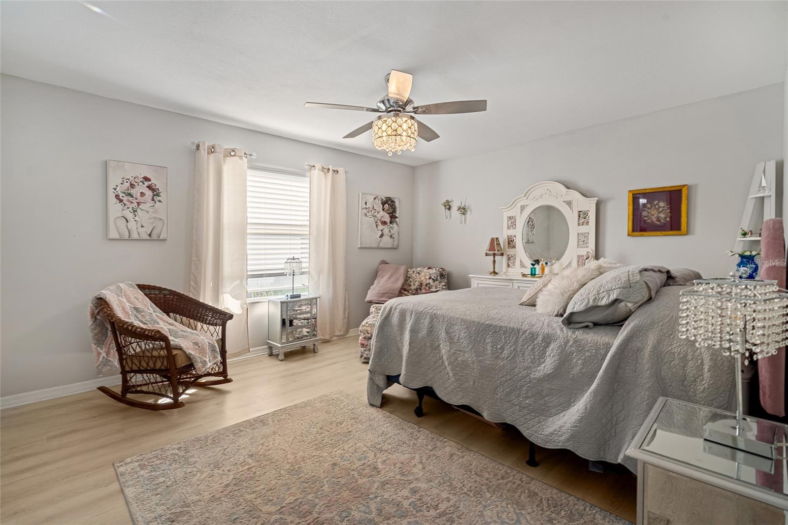 LADY LAKE ORANGE BLOSSOM GARDENS UNIT 17A - Residential