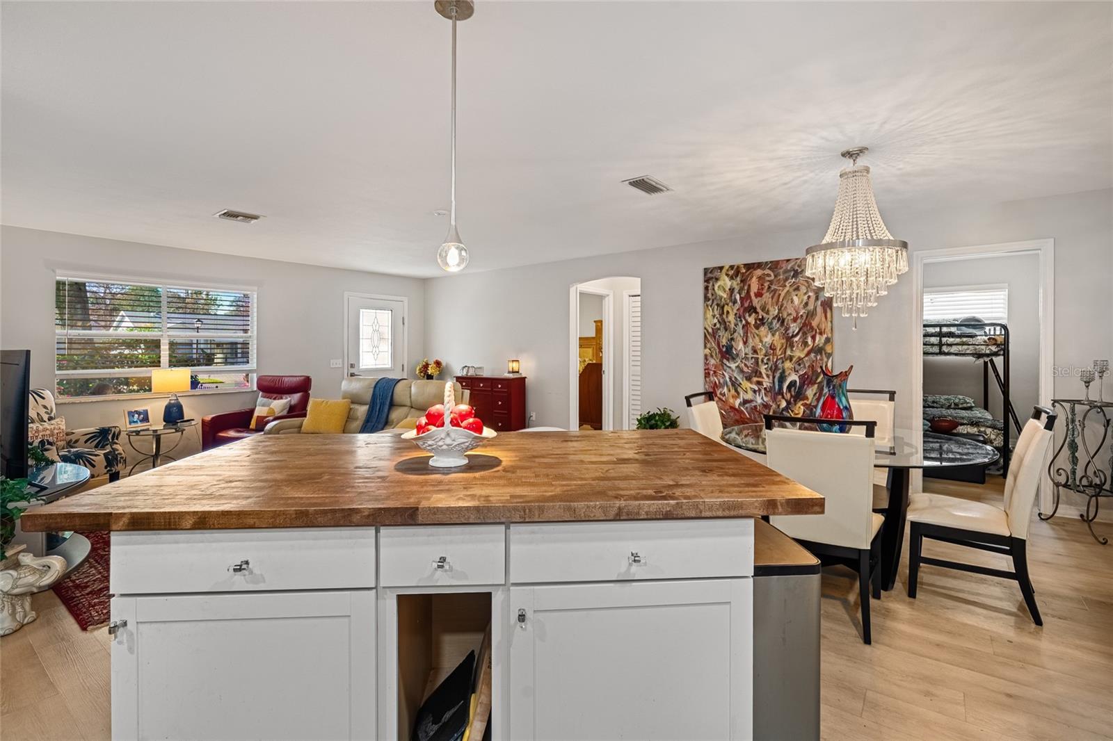 LADY LAKE ORANGE BLOSSOM GARDENS UNIT 17A - Residential