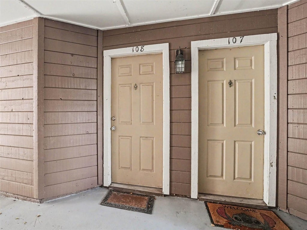 Photo of 199 Afton Square #108, Altamonte Springs, FL 32714 (MLS # O6442664)