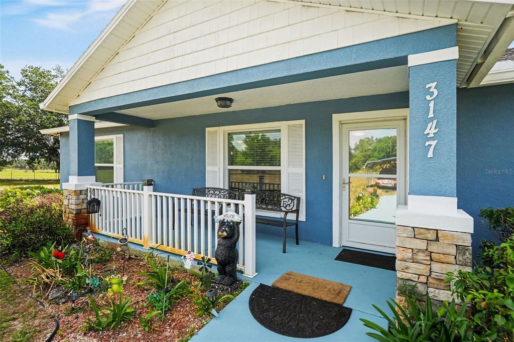 Photo of 3147 Sydney Dover Road, Dover, FL 33527 (MLS # TB8500550)